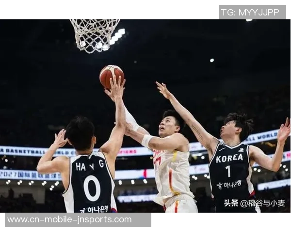 全队最多的出手次数和最多的进场时刻，他便是中国队的明星球员？